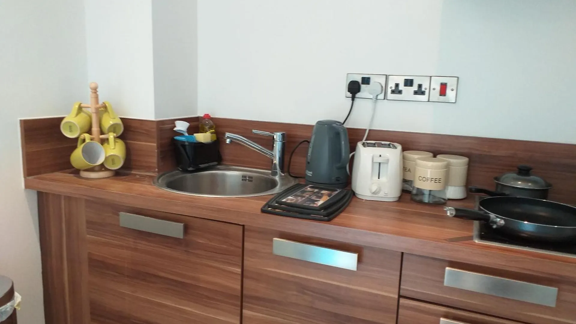 Comfortable Modern 1 Bedroom Apartment In Sheffield -Convenient For Up To 3 0*,