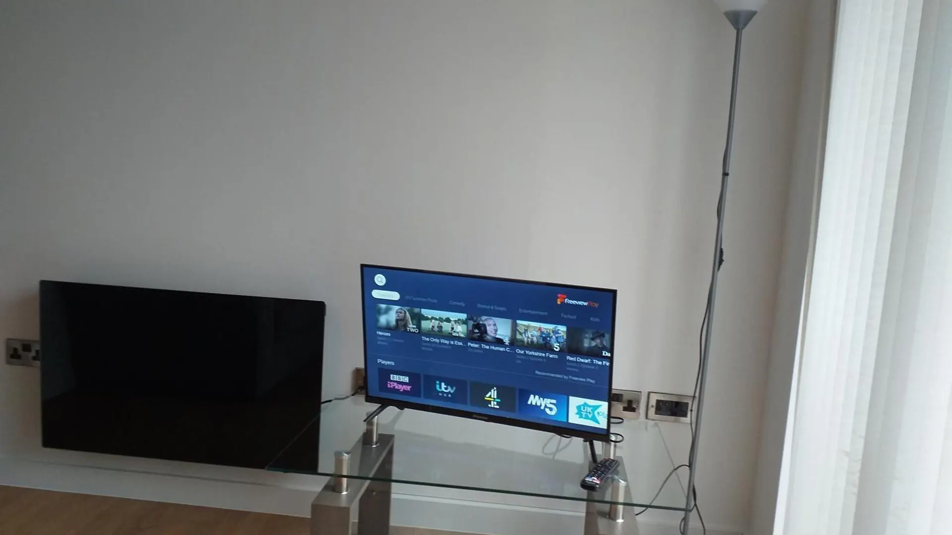 Comfortable Modern 1 Bedroom Apartment In Sheffield -Convenient For Up To 3