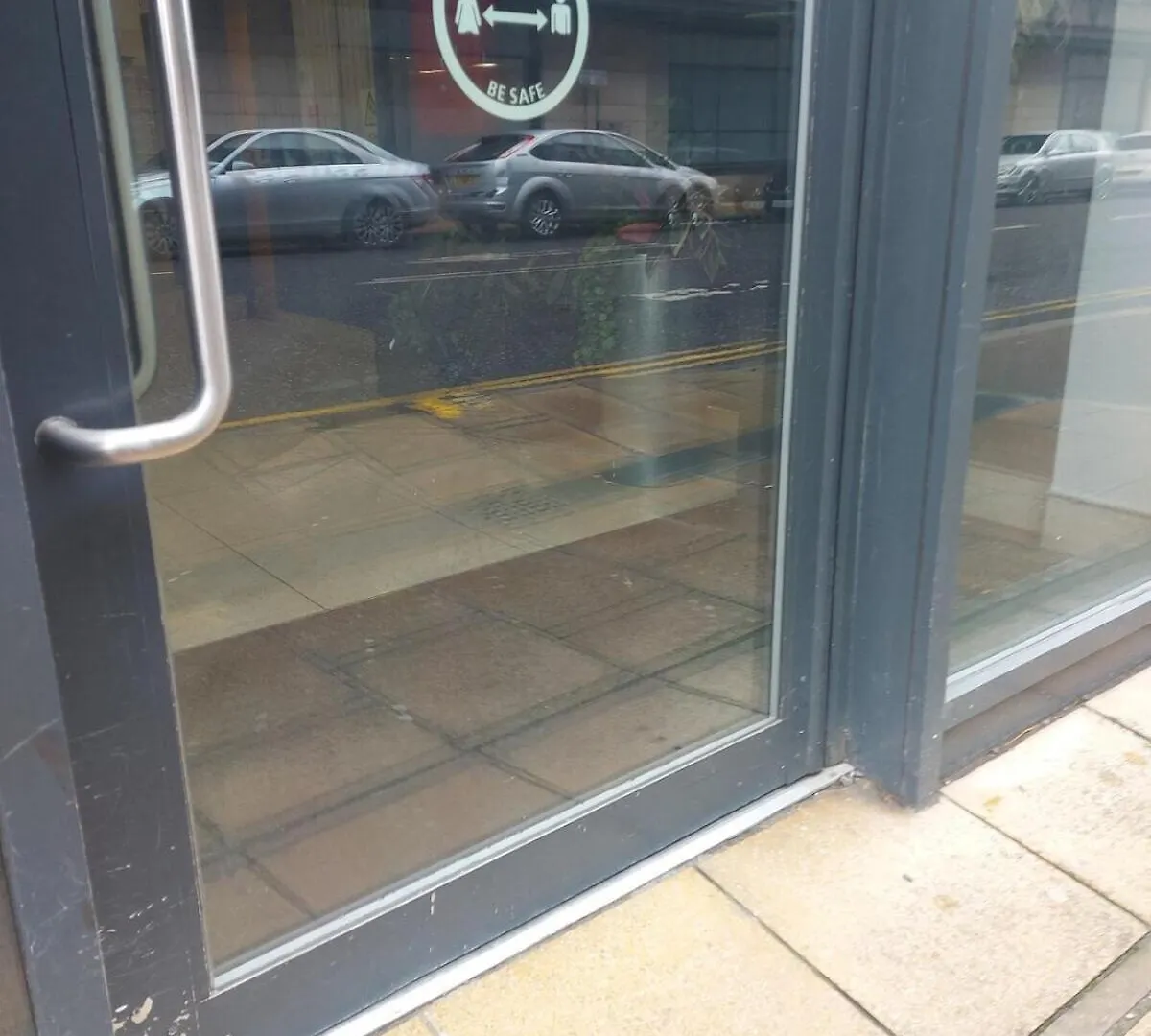 Comfortable Modern 1 Bedroom Apartment In Sheffield -Convenient For Up To 3